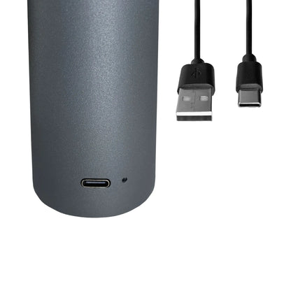 小夜燈背面特寫，含Type-c充電孔與指示燈，附有充電線。